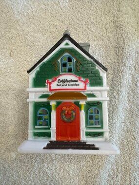 Cobblestone Corners Christmas Village Bed and Breakfast Building
